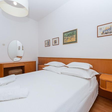 Apartments Sokol Makarska Extérieur photo