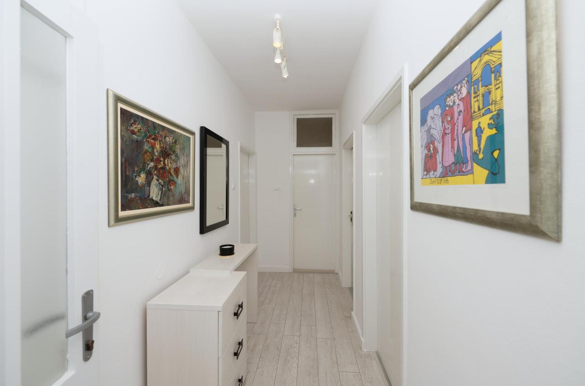 Apartments Sokol Makarska Extérieur photo