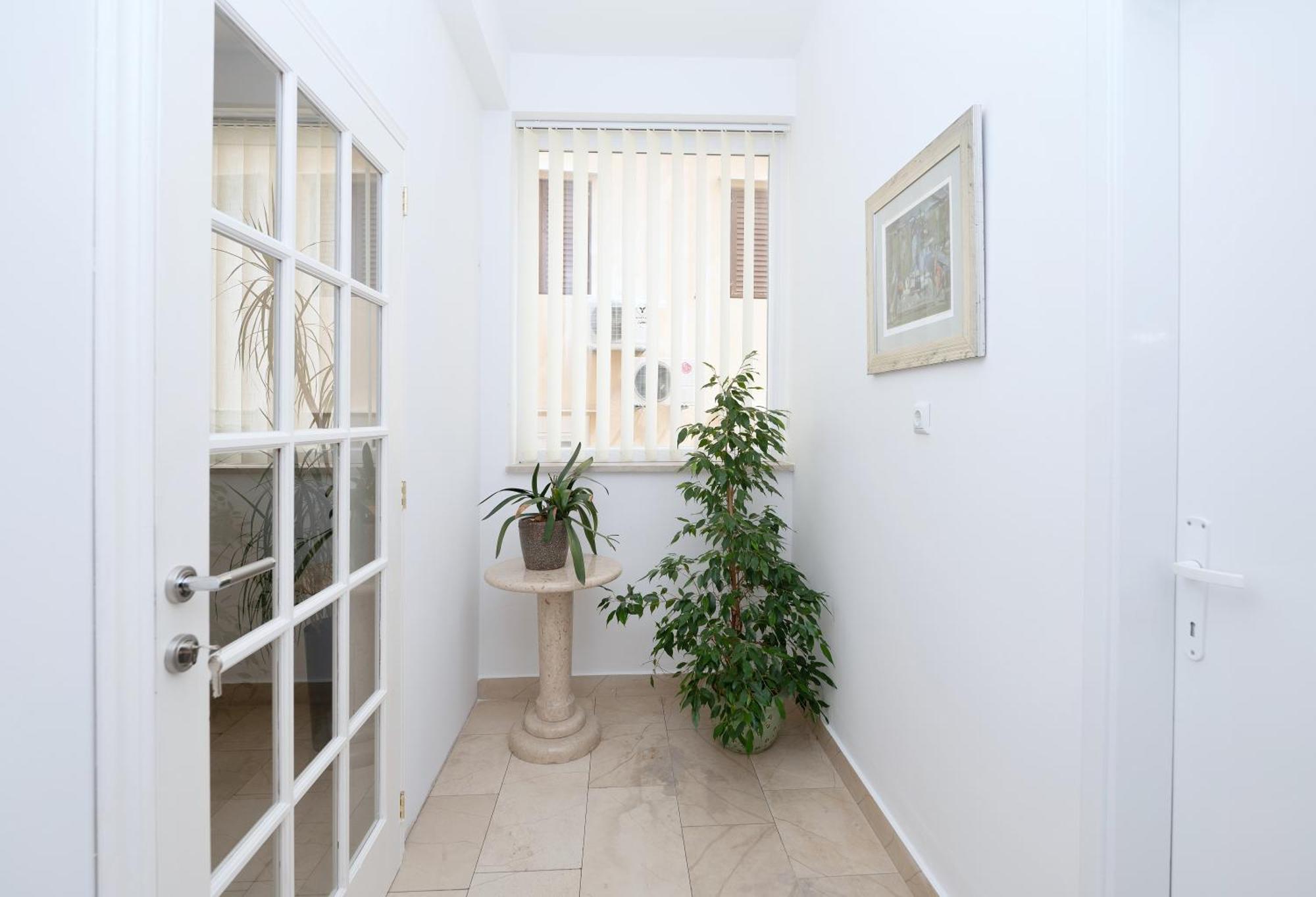 Apartments Sokol Makarska Extérieur photo