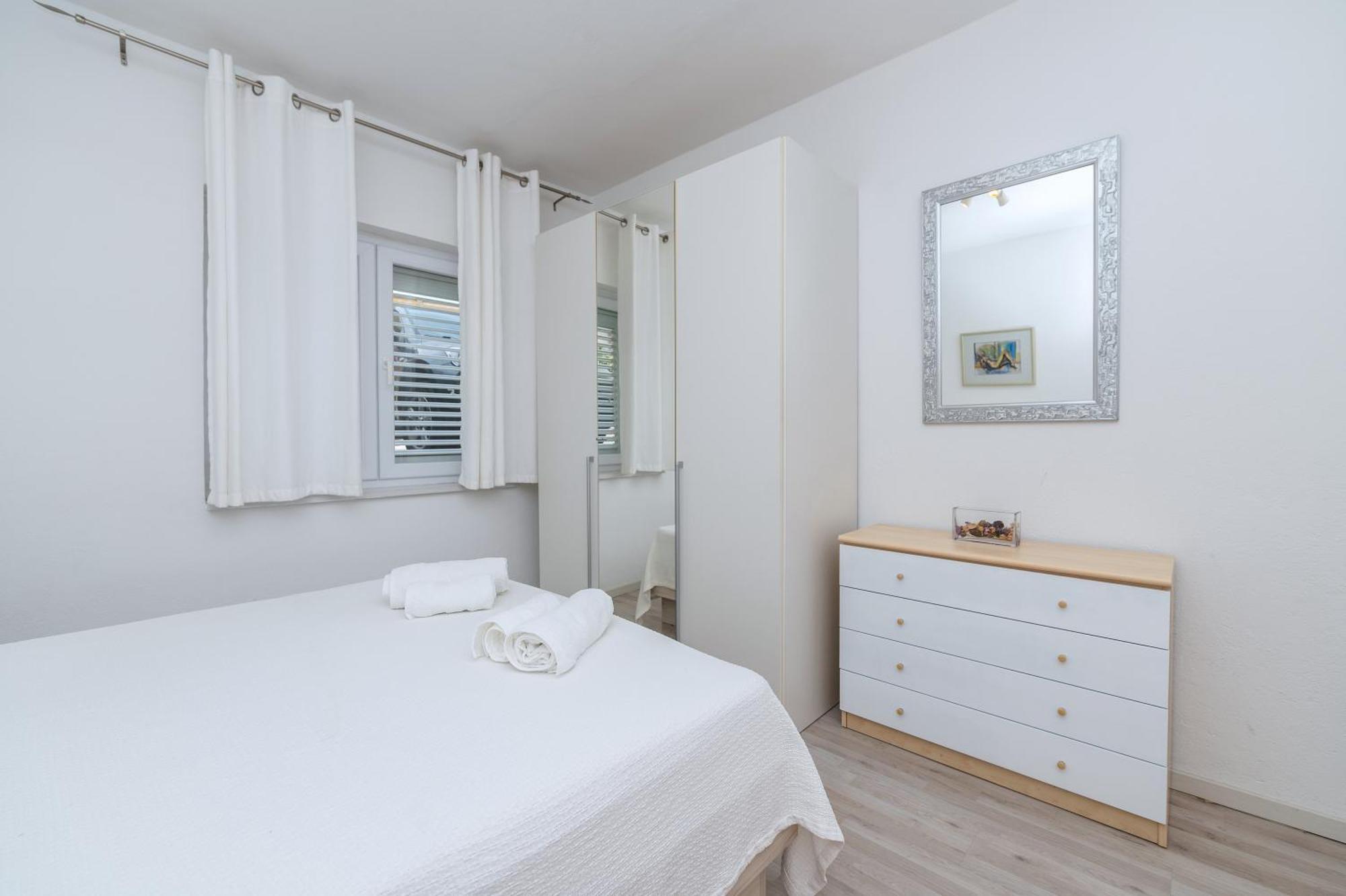 Apartments Sokol Makarska Extérieur photo