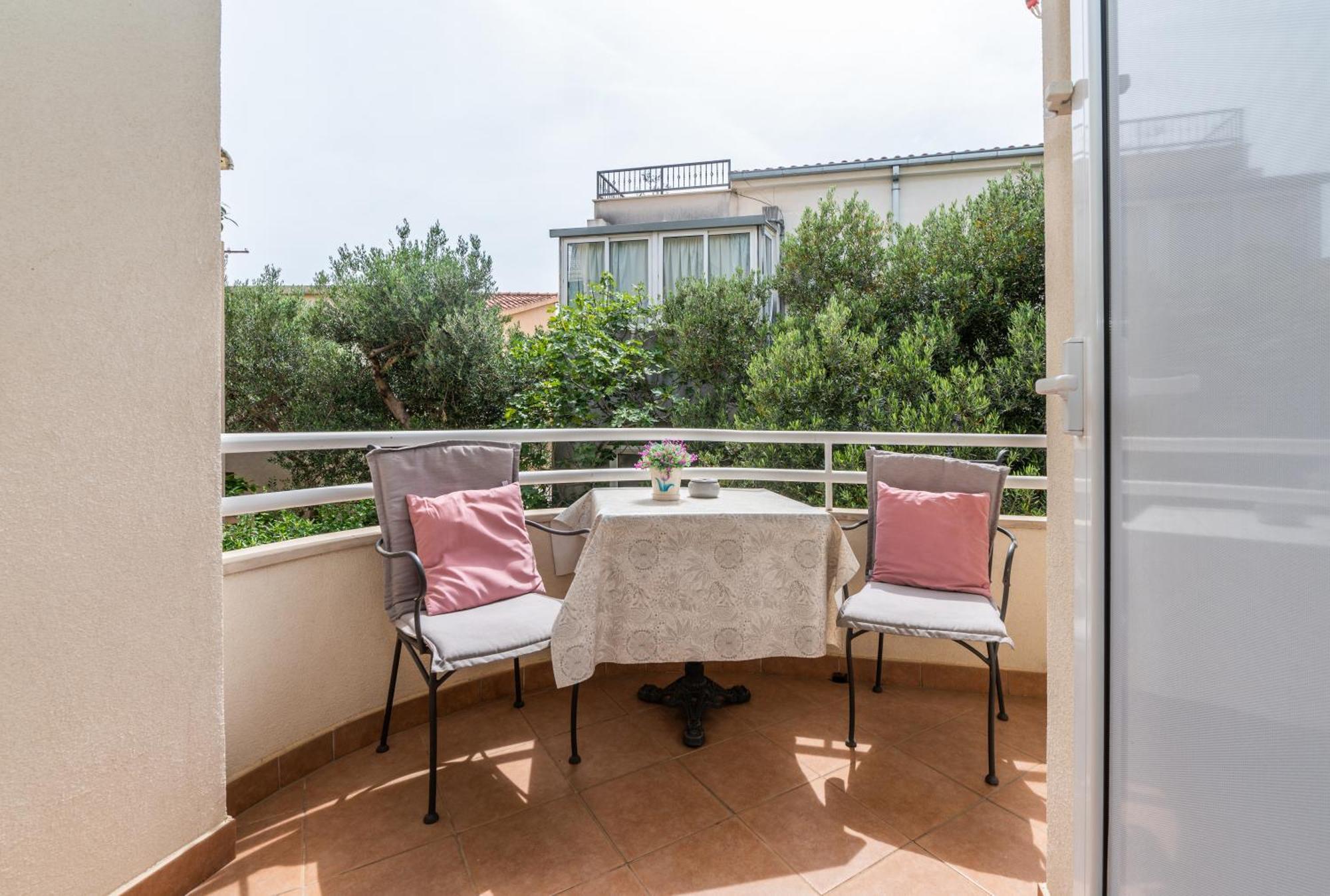 Apartments Sokol Makarska Extérieur photo